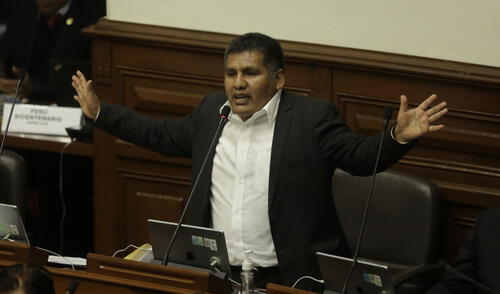 Jaime Quito indicó que no consensuó con todas las bancadas. Foto: Gerardo Marín/La República