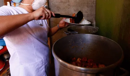 Olla común para personas trans en el Callao