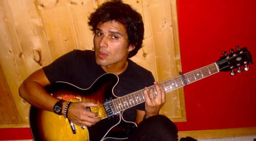 Pedro Suárez Vértiz relató cómo terminó huyendo de un concierto en provincia. Foto: Pedro Suárez Vértiz/Facebook