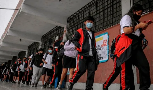 De acuerdo al Minedu, hay 1.041 colegios al borde del colapso que necesitarán ser reconstruidos. Foto: John Reyes/La República año escolar 2023