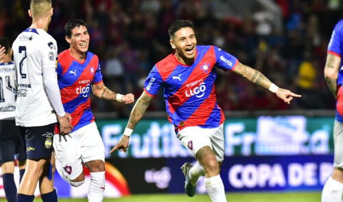 Cerro Porteño derrotó a Trinidense por la liga paraguaya y se mantiene segundo en la tabla. Foto: AFP Cerro Porteño vs. Trinidense
