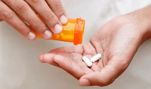 La primera pastilla hecha de heces ha sido aprobada en Estados Unidos. Foto: referencial / UCSF