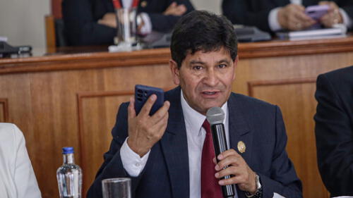 Rohel Sánchez brindó declaraciones sobre los presuntos actos de corrupción en su gestión. Foto: Rodrigo Talavera / La República Rohel Sánchez brindó declaraciones sobre los presuntos actos de corrupción en su gestión. Foto: Rodrigo Talavera / La República