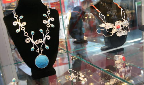 Se modificará la Ley del impuesto general a las ventas e impuesto selectivo al consumo. Foto: Andina Productores mineros que provean metales a joyeros tendrán tratamiento tributario de exportación