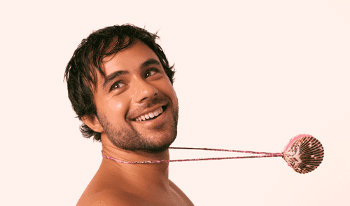 quie es adrian bello, novio de bruno ascenzo, cantautor peruano, una noche mas esteman