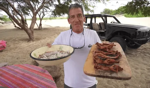 'Tío Lenguado' se hizo viral luego de inaugurar su primer restaurante. Foto y video: Descocaostv Tío Lenguado prepara ceviche de cañán