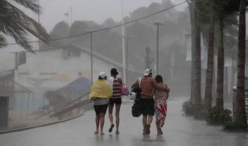 En cuanto a las condiciones de viento, el SMN pronosticó rachas de 50 a 70 kilómetros por hora. Foto: AFP Ciclón tropical en México