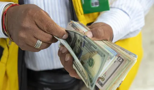 El precio del dólar cierra julio al alza, ubicándose en S/3,6140 El precio del dólar cierra julio al alza, ubicándose en S/3,6140