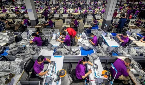 Los intercambios entre China y el resto del mundo se contrajeron un 13,6% interanual en julio. Foto: EFE Los intercambios entre China y el resto del mundo se contrajeron un 13,6% interanual en julio. Foto: EFE