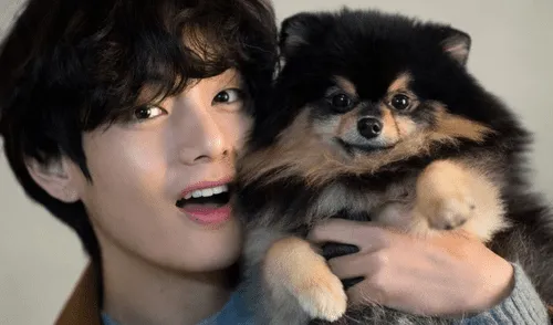 Taehyung de BTS y Yeontan, su pequeño perrito