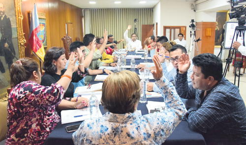 Acusados. Según proceso, regidores habrían vulnerado la Ley Orgánica de Municipalidades. Foto: difusión larepublica.pe
