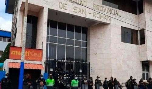 La Policía y las auitoridades de San Román se unieron para ubicar a los delincuentes. Foto: Rtv - Chota Puno | delincuencia | minería
