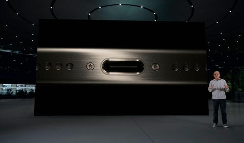 Todos los iPhone 15 tendrán puerto USB-C en lugar del clásico lightning. Foto: Apple larepublica.pe