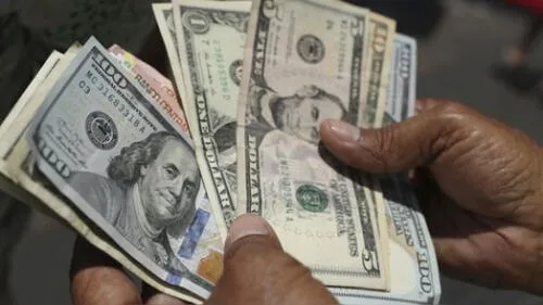 Precio del dólar cierra con ligera alza y cotiza en S/ 3,7180 este viernes 15 de setiembre