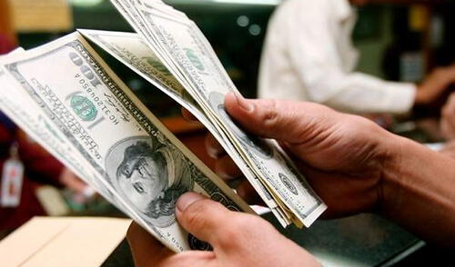 El dólar en el mercado paralelo se situaba en S/3,820 la compra y S/3,850 la venta. Foto: Andina Precio del dólar inicia al alza y se ubica en S/3,8395 este jueves 12 de octubre