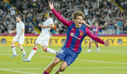 Eficaz. Marc Guiu necesitó menos de un minuto para dejar su huella en el marcador que sellar la victoria del Barcelona. Foto: EFE larepublica.pe