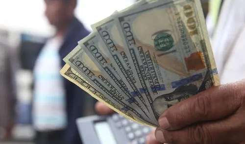 Conozca el tipo de cambio del dólar en la apertura de este lunes 4 de diciembre de 2023. Foto: La República