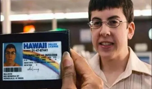 'Superbad' tuvo como protagonistas en la famosa película adolescente a Christopher Mintz-Plasse, Michael Cera y Jonah Hill. Foto: NME 'McLovin' y la vez que filmó una escena de sexo en 'Superbad' frente a su madre