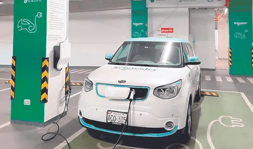 Apuesta. Compradores peruanos apuestan por estos coches al significar ahorros valiosos en combustible y mantenimiento. Foto: difusión Apuesta. Compradores peruanos apuestan por estos coches al significar ahorros valiosos en combustible y mantenimiento. Foto: difusión