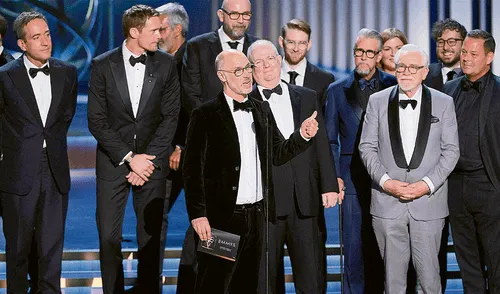 Elenco. Matthew Macfadyen junto a Sarah Snook y Kieran Culkin, quienes ganaron también los premios de la crítica. Foto: difusión