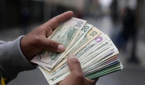 Tipo de cambio. Conozca la cotización del dólar en el cierre de este viernes 16 de febrero de 2024. Foto: Carlos Contreras/La República Tipo de cambio. Conozca la cotización del dólar en el cierre de este viernes 16 de febrero de 2024. Foto: Carlos Contreras/La República