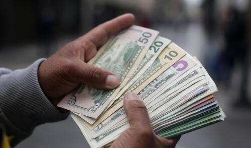 Tipo de cambio. Conozca el precio del dólar en la apertura de este lunes 4 de marzo de 2024. Foto: Carlos Contreras/La República
