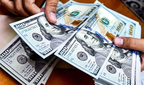 El dólar se encuentra en S/3,790 la compra y S/3,820 la venta en el mercado paralelo. El dólar se encuentra en S/3,790 la compra y S/3,820 la venta en el mercado paralelo.