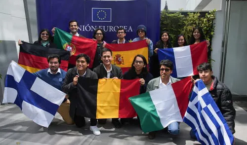 Descubre como puedes postular a una beca en Europa para estudiar en el viejo continente. Fuente: Difusión larepublica.pe