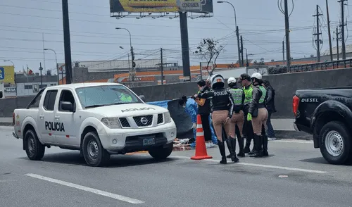 Hombre habría intentado cruzar la Panamericana Norte sin usar el puente peatonal. Foto: John Reyes Accidente de tránsito