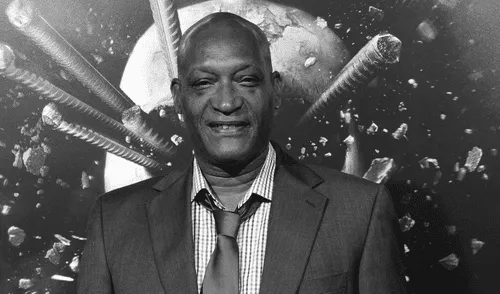 Formado en teatro, Tony Todd siempre mantuvo un fuerte vínculo con el escenario. Foto:EFE Formado en teatro, Tony Todd siempre mantuvo un fuerte vínculo con el escenario