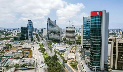 Los empresarios prevén que en los próximos tres meses la situación de sus compañías caerá levemente. Los empresarios prevén que en los próximos tres meses la situación de sus compañías caerá levemente.