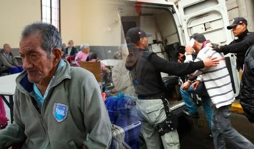 La norma fue incluida en un paquete de medidas que involucra a la Policía Nacional del Perú.Foto: composición LR/difusión mayores de 80 años no irán a prisión