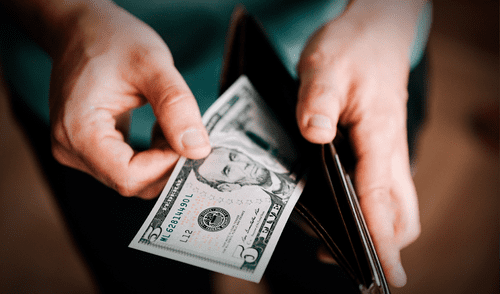 La ciudad de Los Ángeles decretó el incremento del salario mínimo para un sector en 2025. Conoce todos los detalles en la siguiente nota. Foto: Freepik california, estados unidos, salario mínimo, los angeles