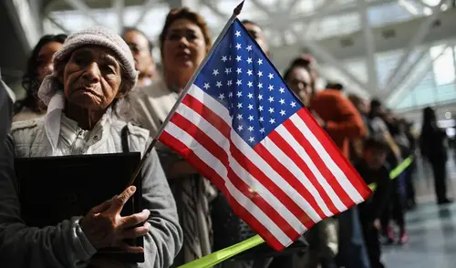 Los inmigrantes latinos conforman una parte fundamental del tejido social y económico de California. Foto: Prensa Libre Los inmigrantes latinos conforman una parte fundamental del tejido social y económico de California.