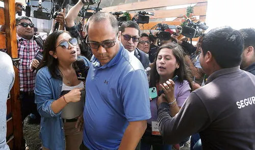 Chofer de Cofre ratifica que dejó a Dina Boluarte en Asia.