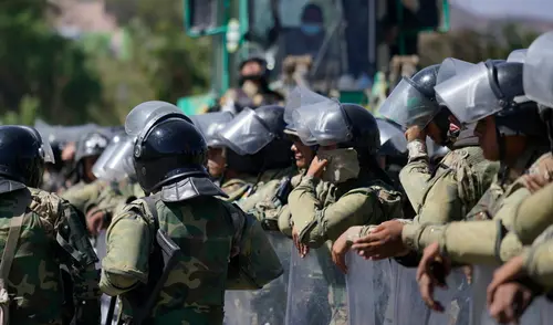 Las acciones incluyen controles aduaneros y operativos conjuntos con la policía, para estabilizar precios y asegurar el acceso a alimentos esenciales en el país.