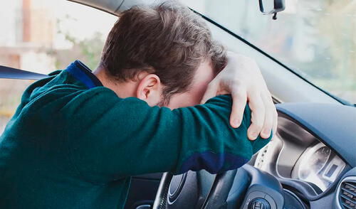 Las leyes de tránsito en California son conocidas por ser bastante estrictas y detalladas, con el objetivo de garantizar la seguridad vial. Foto: Freepik Las leyes de tránsito en California son conocidas por ser bastante estrictas y detalladas, con el objetivo de garantizar la seguridad vial.