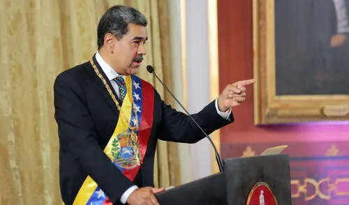 Nicolás Maduro destacó que su poder "emana del pueblo" y prometió estabilidad frente a la crisis económica. Foto: Telegram/Freddy Ñáñez. Nicolás Maduro investidura