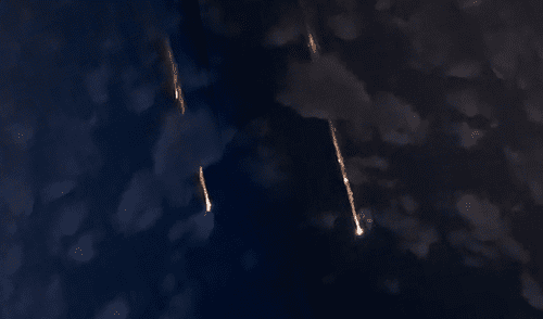 La supuesta caída de basura espacial se vio en el cielo de Lima durante esta madrugada. Foto: Difusión Detectan la caída de un meteorito o basura espacial en diversas partes del Perú