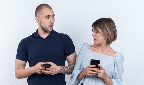 El 'Zombieing' es una práctica que se ha hecho más frecuente entre las personas que buscan regresar con su ex pareja sin esfuerzo alguno. Foto: composición LR / Freepik Zombieing | zombieing |Tendencias en relaciones 2025 | Qué hacer si tu ex reaparece | Por qué mi ex volvió después de desaparecer | Zombieing significado | ¿Qué es el Zombieing?