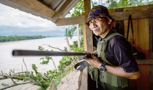 Seguridad. No existe ningún policía destacado en el distrito de Río Santiago, en Amazonas, pese a la fuerte presencia de minería ilegal. El pueblo wampis crea la guardia Charip para defenderse. larepublica.pe
