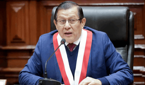 Eduardo Salhuana es criticado por sus decisiones relacionadas a la investigación por la presunta red de prostitución.