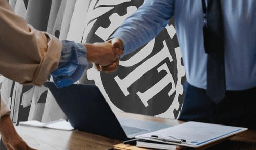 El déficit mundial de empleo ascendió a 402,4 millones en 2024