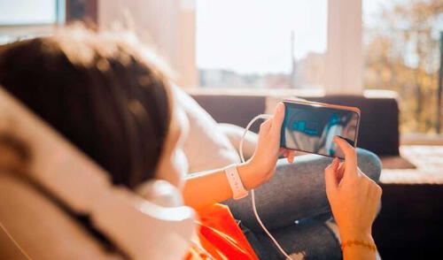 Puedes acelerar la degradación de la batería del teléfono. Foto: Noticias caracol