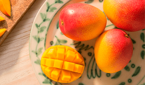 El mango es una excelente fuente de vitaminas A, B y C