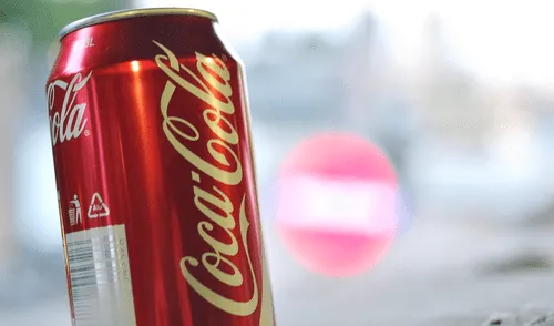 Coca-Cola es una de las marcas más populares de gaseosa en el mundo. Foto: Adrian Scottow Coca-Cola es una de las marcas más populares de gaseosa en el mundo. Foto: Adrian Scottow