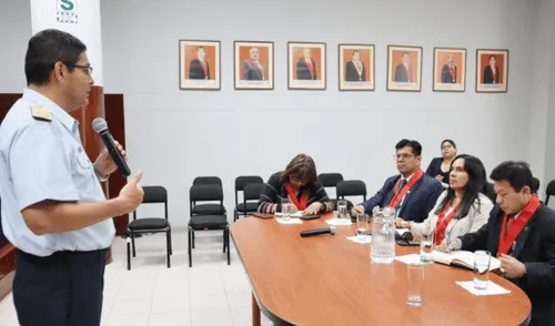 El satélite podría ser clave en la lucha contra delitos como minería informal y tráfico de drogas, registrando actividades ilícitas para fines judiciales. Corte Superior de Justicia de Piura agradecé el apoyo de la Fuerza Aérea.