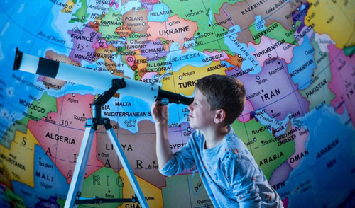 Este país asiático es el único en el mundo cuyo nombre empieza con la letra "O". Foto: composición LR/El País/El Universal Este país asiático es el único en el mundo cuyo nombre empieza con la letra "O". Foto: composición LR/El País/El Universal