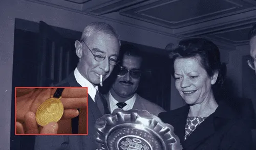 La medalla que la Universidad Nacional de Ingeniería (UNI) entregó a J. Robert Oppenheimer en 1958 ha cobrado notoriedad recientemente debido a un intento de venta por 15 mil dólares. Foto: composición LR/AP Noticias/Radio San Martín