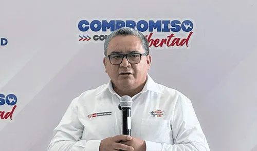 Santiváñez aseguró que no se basa en las encuestas y minimizó su 76% de desaprobación.